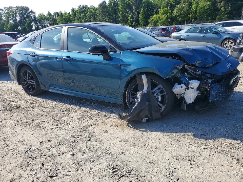 Продажа на аукционе авто 2025 Toyota Camry, vin: 4T1DBADKXSU018557, номер лота: 52400506