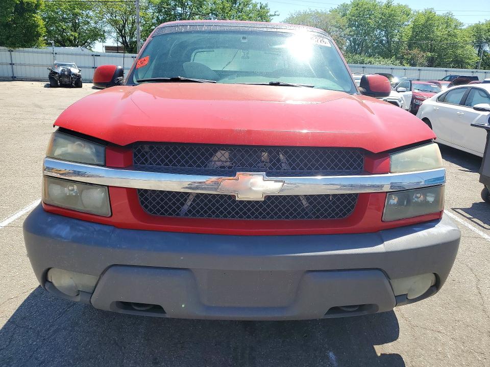 53025226 :رقم المزاد ، 3GNEC13T32G335672 vin ، 2002 Chevrolet Avalanche مزاد بيع