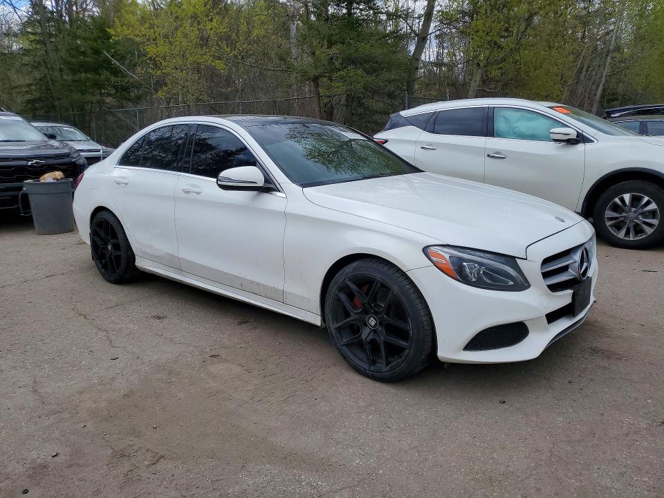 Продажа на аукционе авто 2016 Mercedes-benz C, vin: 55SWF4KB3GU111375, номер лота: 51590036