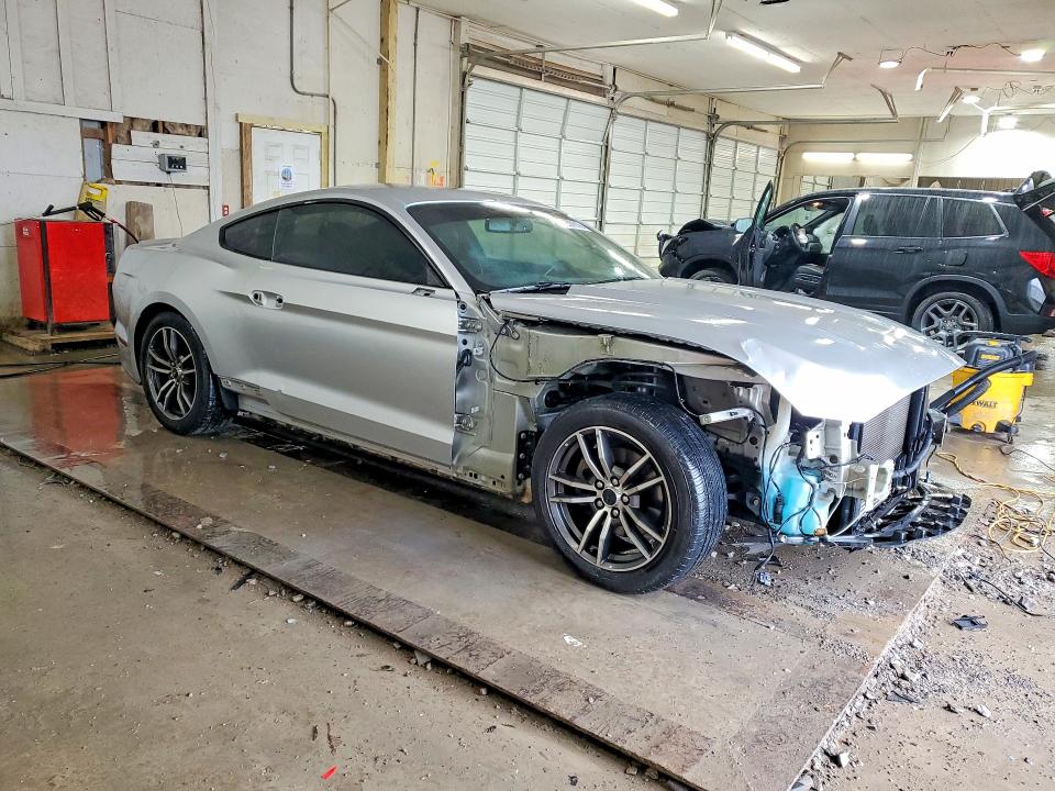 Продажа на аукционе авто 2017 Ford Mustang, vin: 1FA6P8TH8H5227432, номер лота: 52237616