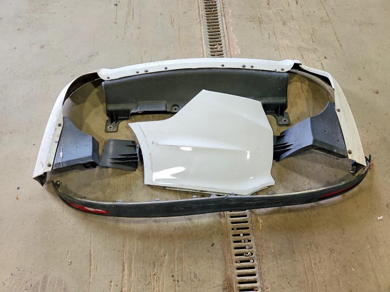 52051276 :رقم المزاد ، 3FA6P0G74JR283762 vin ، 2018 Ford Fusion مزاد بيع