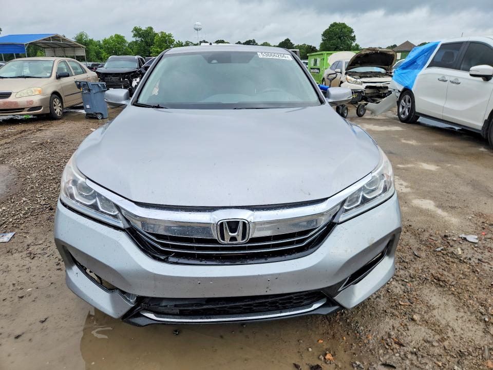 2017 Honda Accord მანქანა იყიდება აუქციონზე, vin: JHMCR6F34HC005895, აუქციონის ნომერი: 53666266