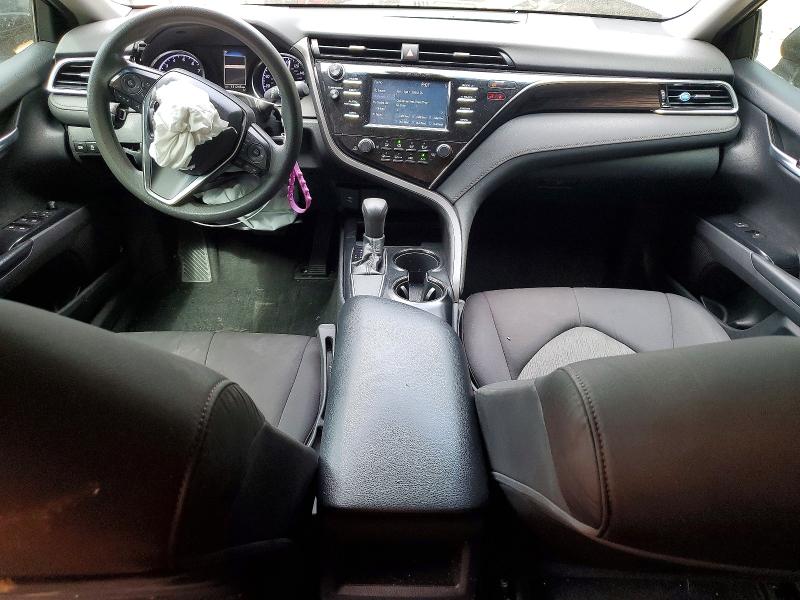 54767216 :رقم المزاد ، 4T1B11HKXJU659095 vin ، 2018 Toyota Camry مزاد بيع