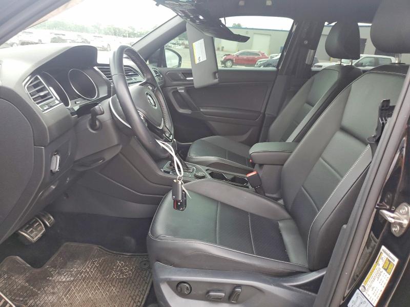 54355496 :رقم المزاد ، 3VV2B7AX9MM103204 vin ، 2021 Volkswagen Tiguan مزاد بيع