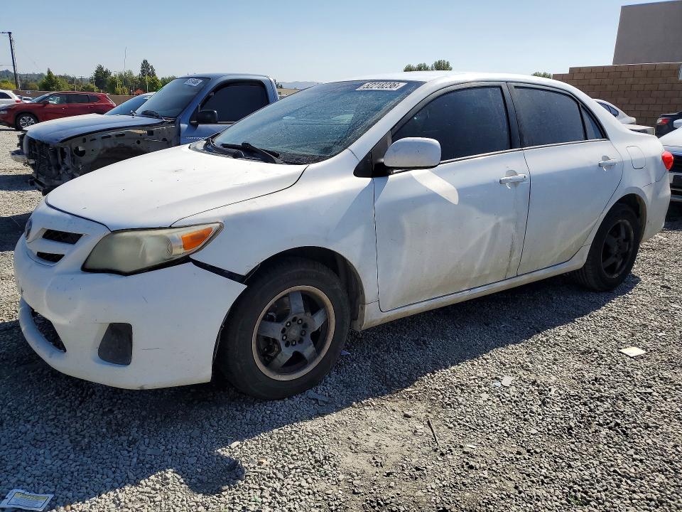 2011 Toyota Corolla მანქანა იყიდება აუქციონზე, vin: 2T1BU4EE2BC586363, აუქციონის ნომერი: 52218236