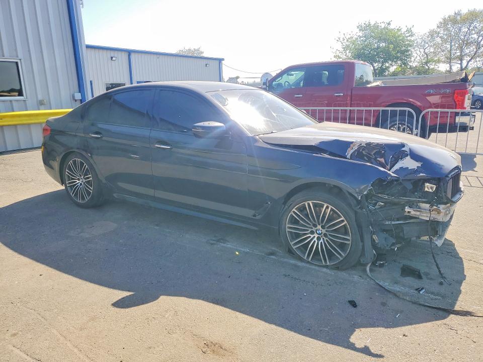 53133696 :رقم المزاد ، WBAJA7C57JG907674 vin ، 2018 Bmw 530 مزاد بيع