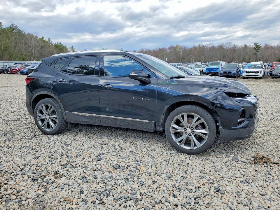 2022 Chevrolet Blazer მანქანა იყიდება აუქციონზე, vin: 3GNKBLRS4NS130637, აუქციონის ნომერი: 52296406