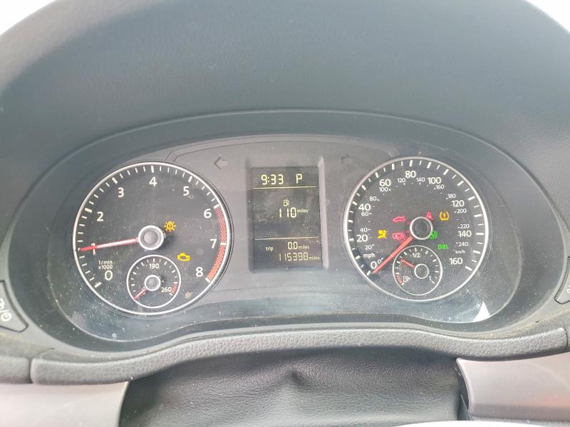 52548976 :رقم المزاد ، 1VWAT7A30FC007354 vin ، 2015 Volkswagen Passat مزاد بيع