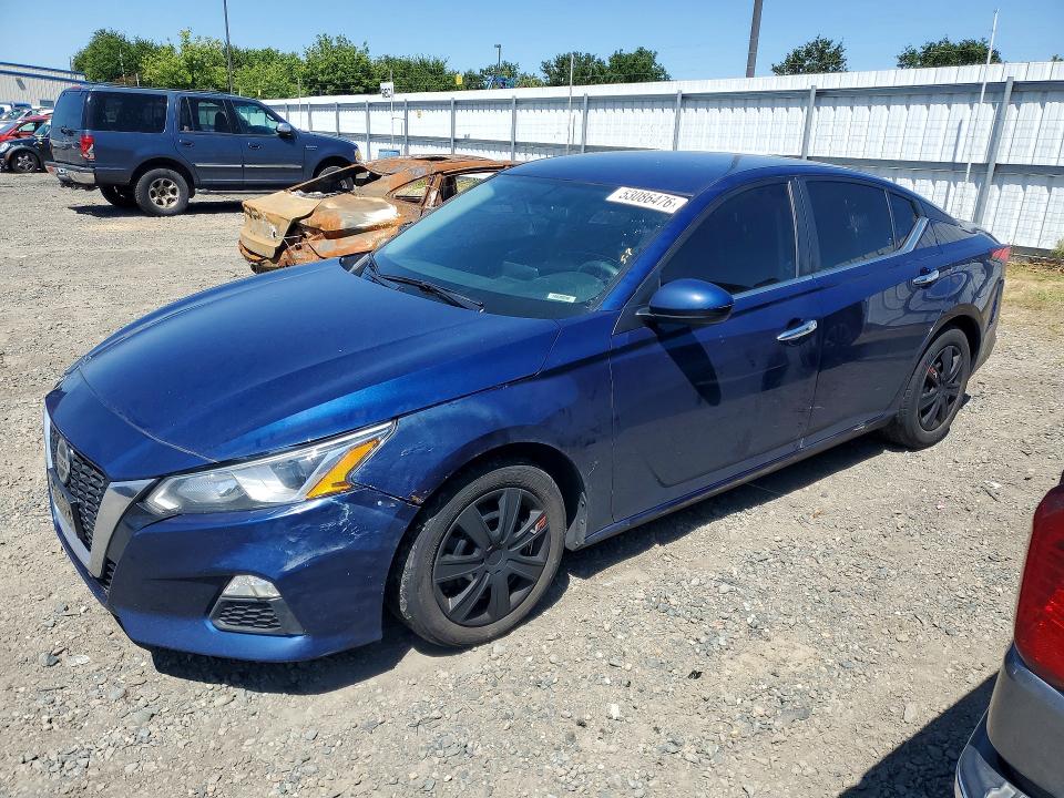 53086476 :رقم المزاد ، 1N4BL4BV3KC222281 vin ، 2019 Nissan Altima مزاد بيع