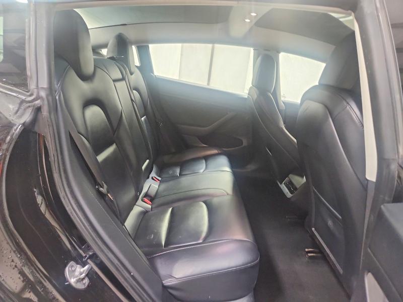 55599536 :رقم المزاد ، 5YJ3E1EA4NF372035 vin ، 2022 Tesla Model 3 مزاد بيع