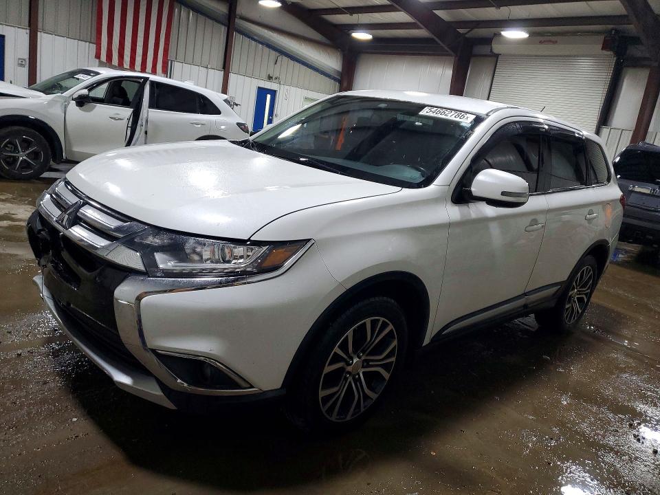 54662786 :رقم المزاد ، JA4AZ3A31GZ004773 vin ، 2016 Mitsubishi Outlander مزاد بيع