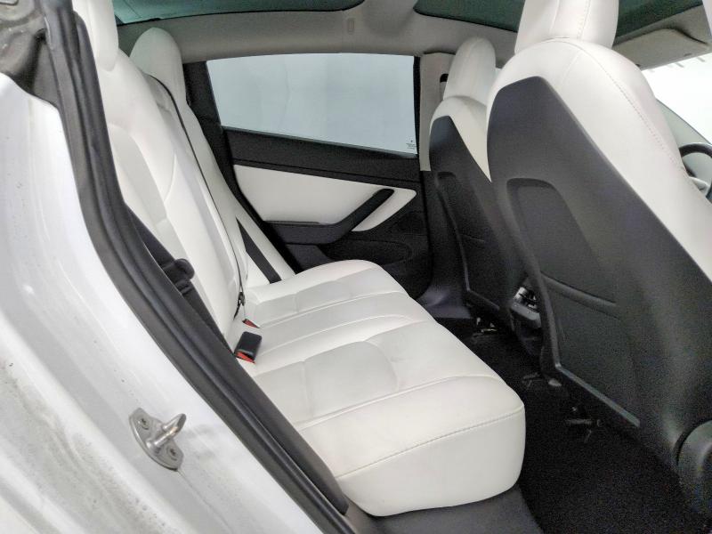 50521246 :رقم المزاد ، 5YJ3E1EAXLF805113 vin ، 2020 Tesla Model 3 مزاد بيع