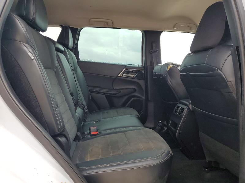 Продаж на аукціоні авто 2023 Mitsubishi Outlander, vin: JA4J4UA81PZ050992, номер лоту: 50947506