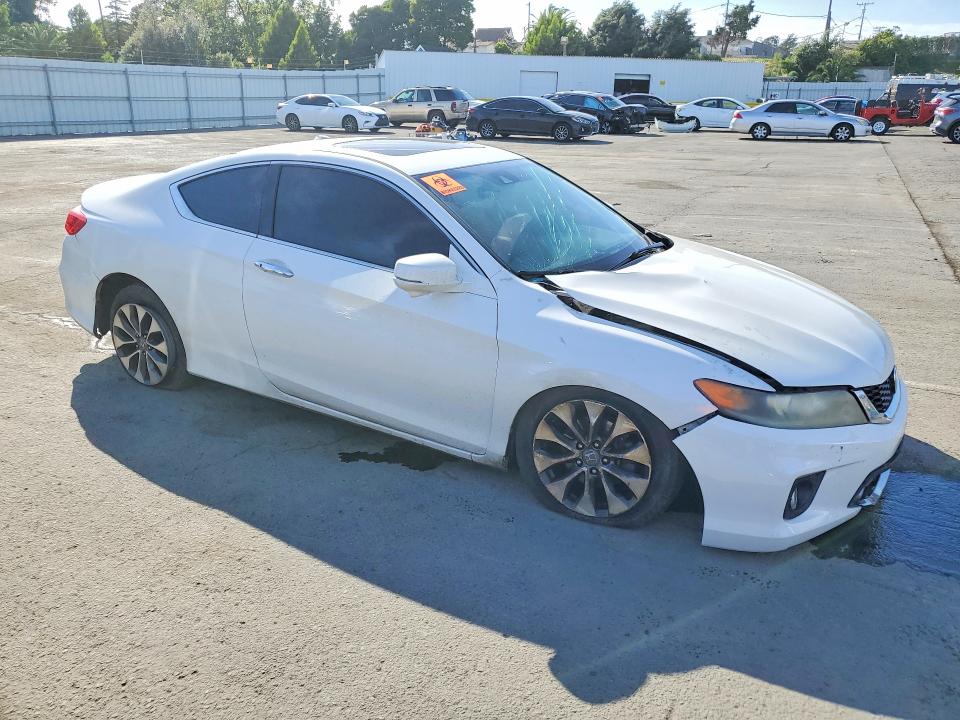 Продажа на аукционе авто 2013 Honda Accord, vin: 1HGCT1B88DA008216, номер лота: 53413986