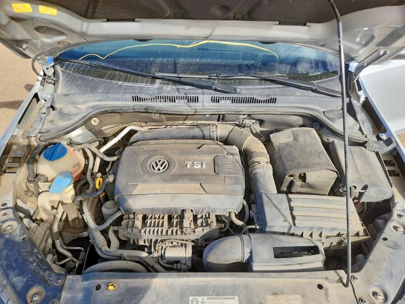 Продажа на аукционе авто 2015 Volkswagen Jetta, vin: 3VWD07AJ1FM224768, номер лота: 53582016