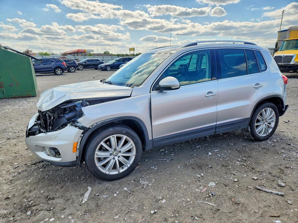 Продажа на аукционе авто 2015 Volkswagen Tiguan, vin: WVGAV7AX1FW516704, номер лота: 52434656