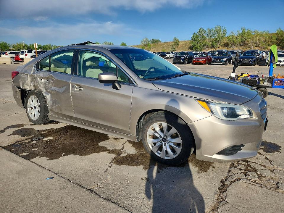 53422946 :رقم المزاد ، 4S3BNBC66G3008229 vin ، 2016 Subaru Legacy مزاد بيع