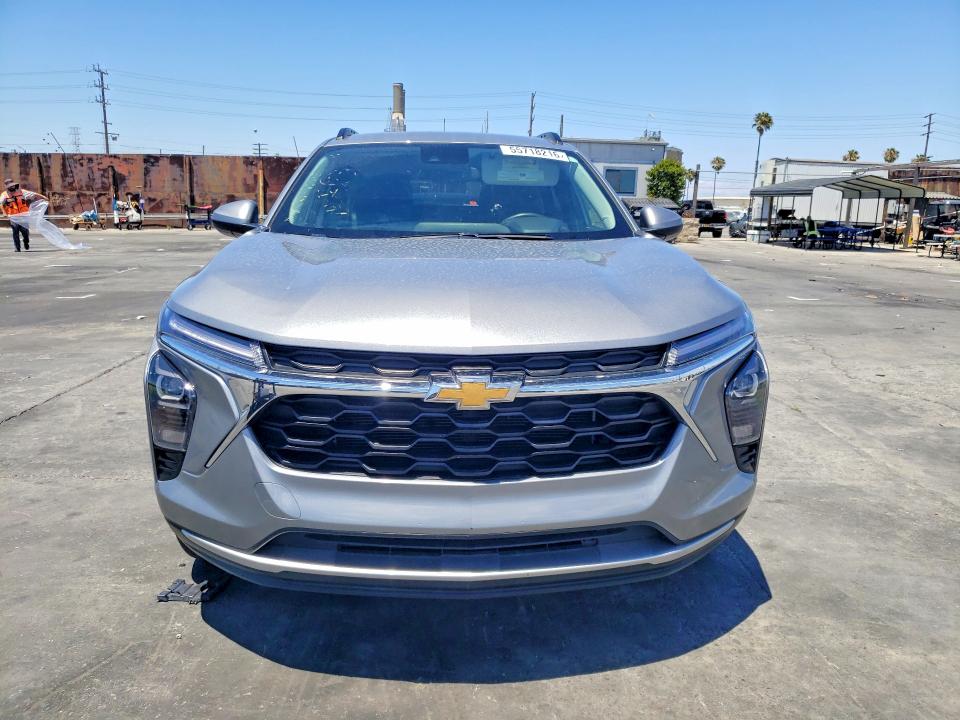 55718216 :رقم المزاد ، KL77LHEP2SC274597 vin ، 2025 Chevrolet Trax مزاد بيع