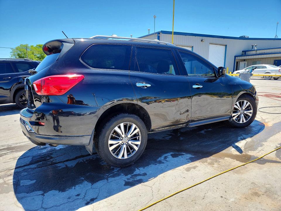 Продажа на аукционе авто 2017 Nissan Pathfinder, vin: 5N1DR2MN5HC648397, номер лота: 53318036