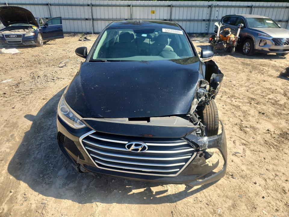 53570386 :رقم المزاد ، 5NPD74LF9JH290750 vin ، 2018 Hyundai Elantra مزاد بيع
