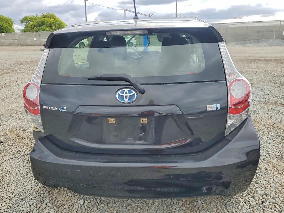52241036 :رقم المزاد ، JTDKDTB36D1544377 vin ، 2013 Toyota Prius C مزاد بيع
