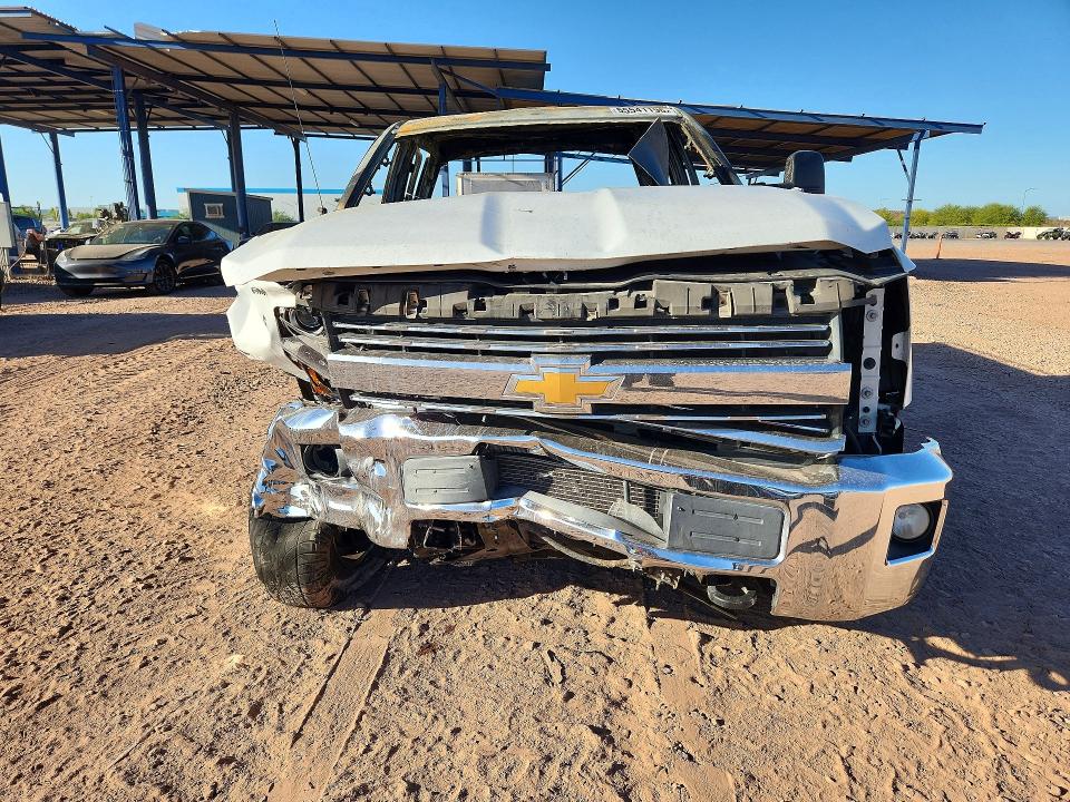 2015 Chevrolet Silverado მანქანა იყიდება აუქციონზე, vin: 1GC1KVE81FF133608, აუქციონის ნომერი: 55541196