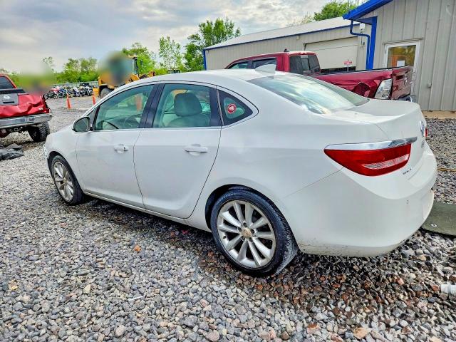 53018256 :رقم المزاد ، 1G4PR5SKXG4106583 vin ، 2016 Buick Verano مزاد بيع