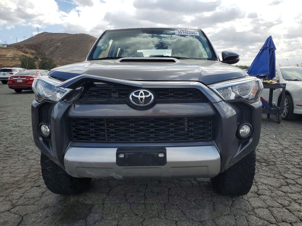 2019 Toyota 4runner მანქანა იყიდება აუქციონზე, vin: JTEBU5JR7K5709422, აუქციონის ნომერი: 55142206