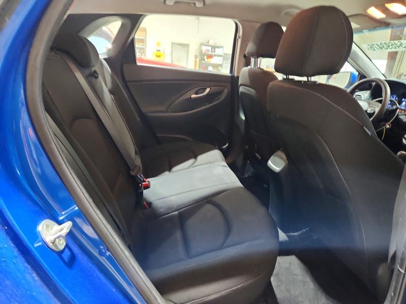 Продаж на аукціоні авто 2018 Hyundai Elantra Gt, vin: KMHH35LE2JU021565, номер лоту: 54693476