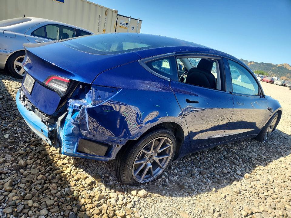 Продажа на аукционе авто 2023 Tesla Model 3, vin: 5YJ3E1EA4PF451515, номер лота: 54723896