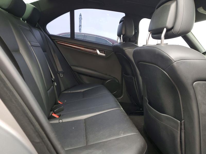 2012 Mercedes-benz C მანქანა იყიდება აუქციონზე, vin: WDDGF4HBXCA615833, აუქციონის ნომერი: 53416986