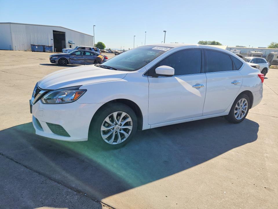 54141276 :رقم المزاد ، 3N1AB7AP3KY438073 vin ، 2019 Nissan Sentra مزاد بيع