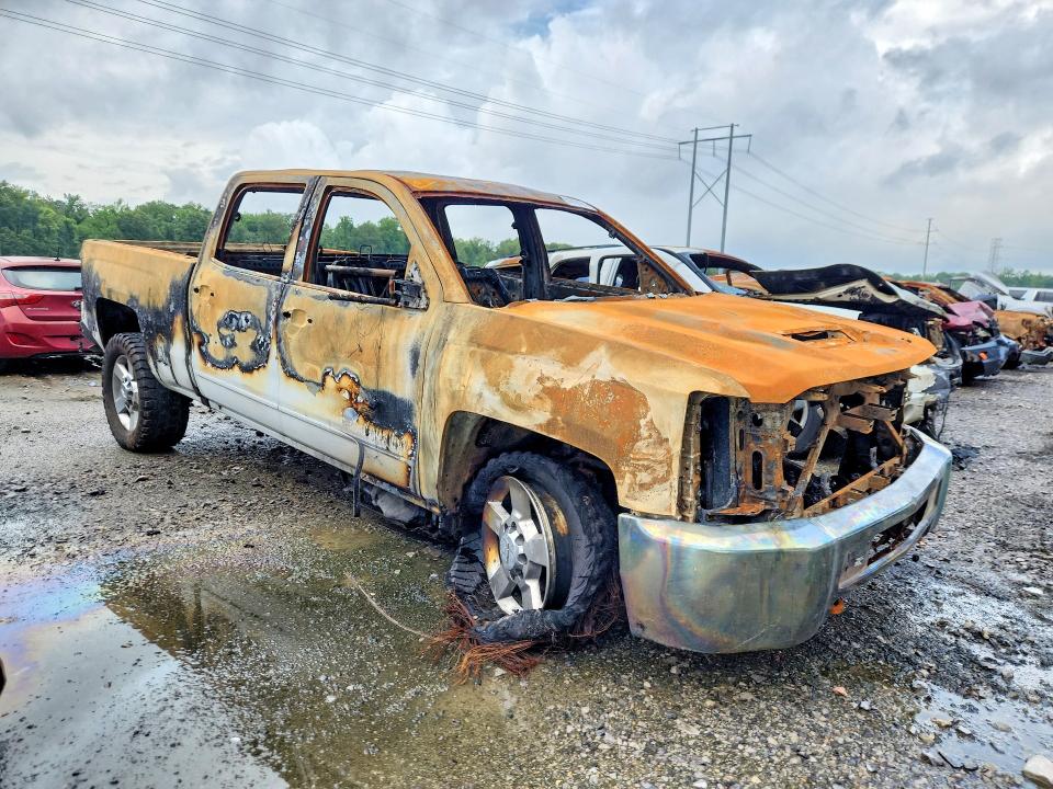 54333166 :رقم المزاد ، 1GC1KVEY3JF240569 vin ، 2018 Chevrolet Silverado مزاد بيع