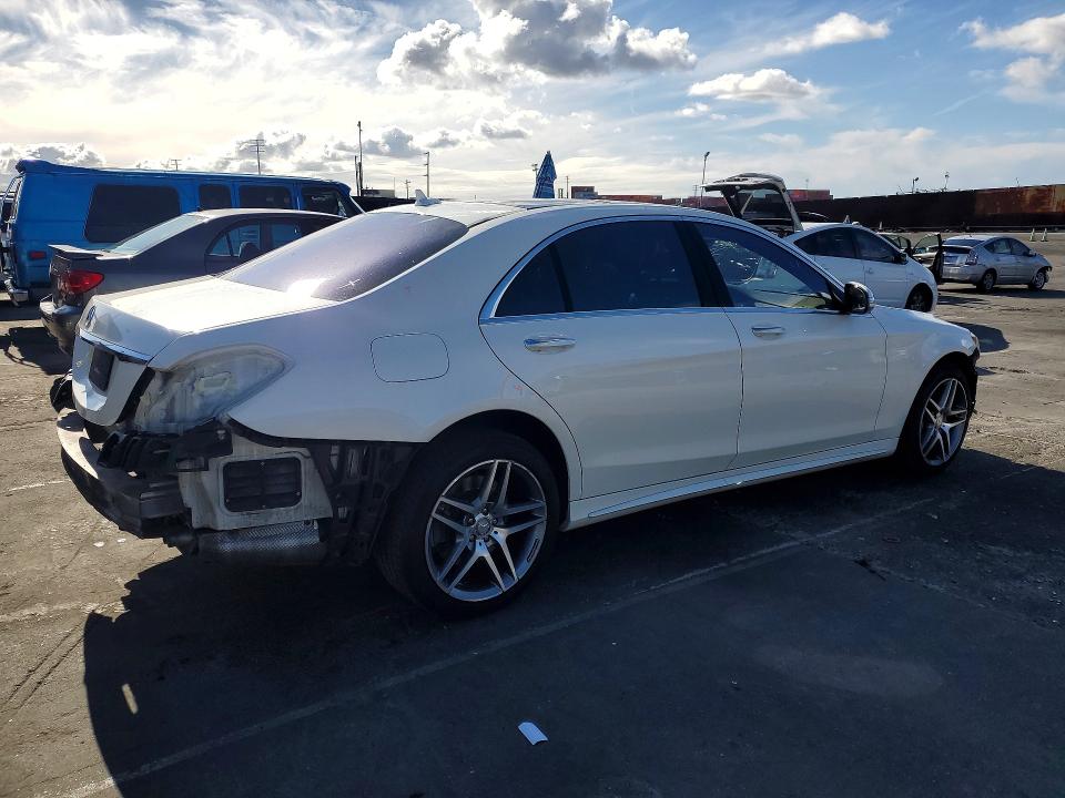 Продажа на аукционе авто 2016 Mercedes-benz S, vin: WDDUG8CB1GA236515, номер лота: 52051386