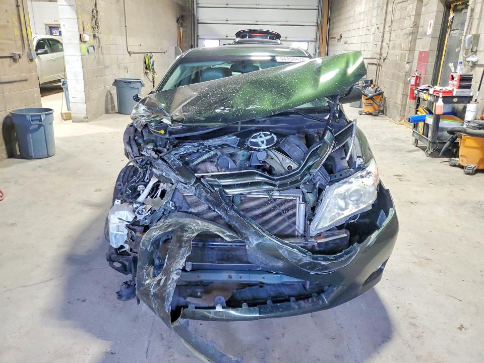 Продаж на аукціоні авто 2011 Toyota Camry, vin: 4T1BF3EK3BU694208, номер лоту: 54450476