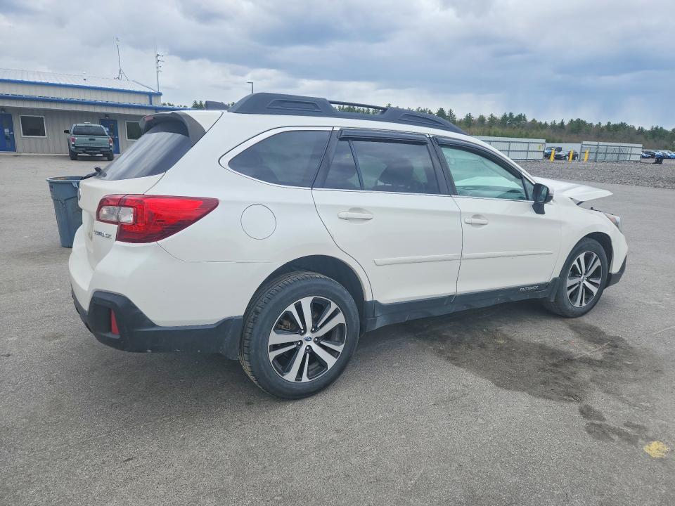 Продаж на аукціоні авто 2018 Subaru Outback, vin: 4S4BSAKC3J3213830, номер лоту: 52139636