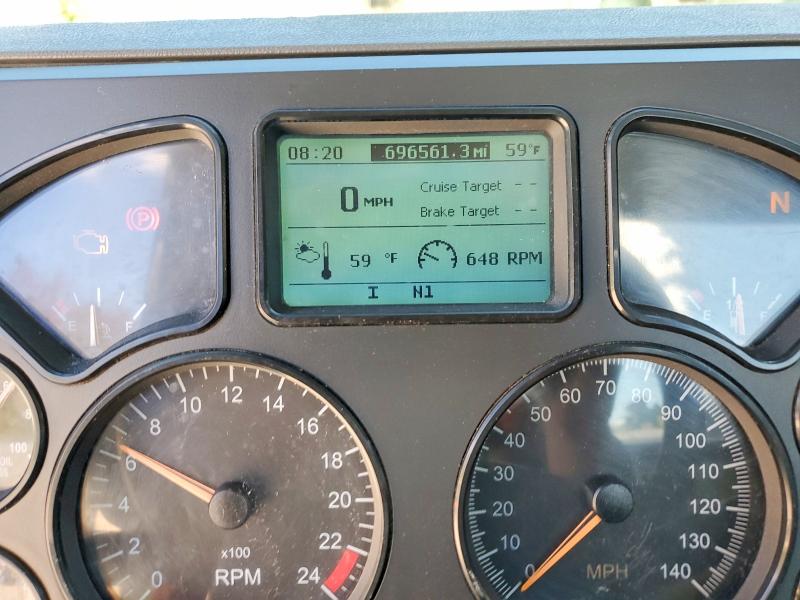 52596456 :رقم المزاد ، 1M1AW01XXHM009467 vin ، 2017 Mack Tractor مزاد بيع