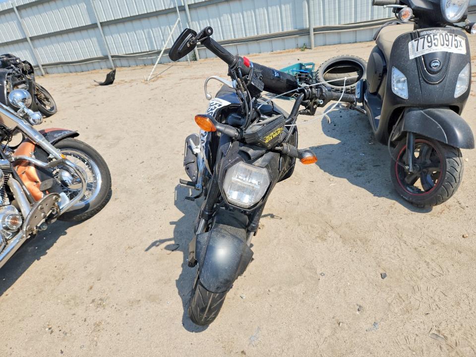 53647246 :رقم المزاد ، MLHJC9217S5308212 vin ، 2025 Honda Gromsp مزاد بيع