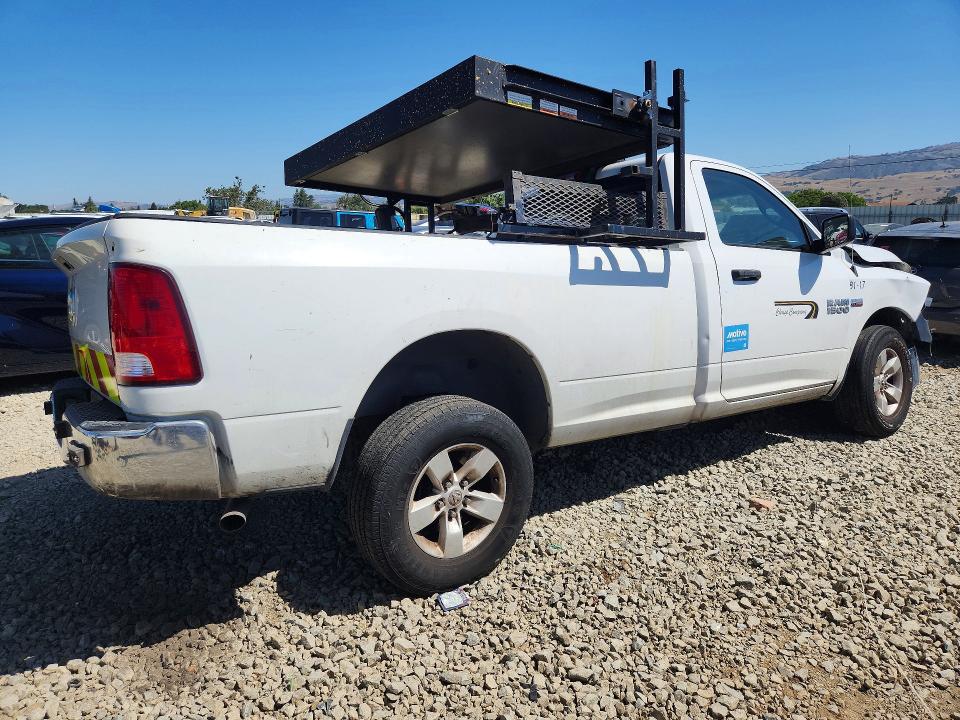53843056 :رقم المزاد ، 3C6JR6DT8HG548215 vin ، 2017 Ram 1500 مزاد بيع
