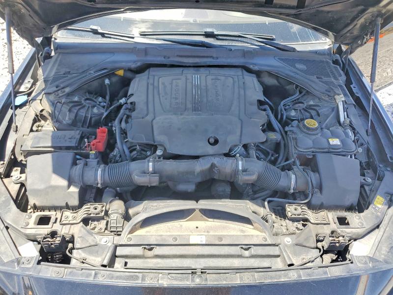 2017 Jaguar Xe მანქანა იყიდება აუქციონზე, vin: SAJAJ4BV8HCP14987, აუქციონის ნომერი: 52434346