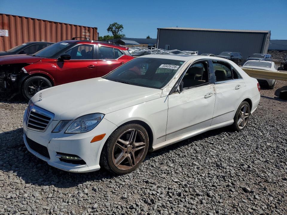 2013 Mercedes-benz E მანქანა იყიდება აუქციონზე, vin: WDDHF5KB8DA725834, აუქციონის ნომერი: 53435726