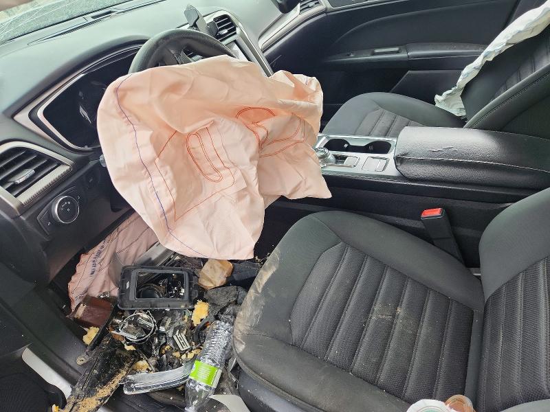 55442546 :رقم المزاد ، 3FA6P0HD2KR143473 vin ، 2019 Ford Fusion مزاد بيع