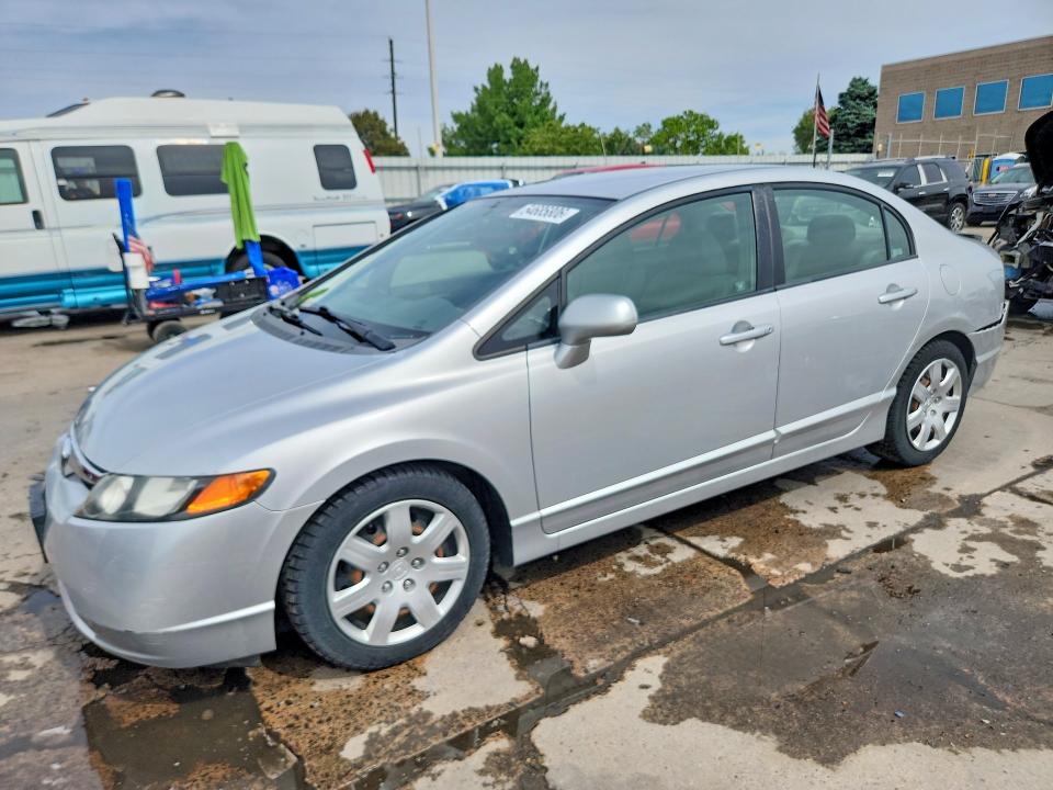 54685806 :رقم المزاد ، 1HGFA16528L000562 vin ، 2008 Honda Civic مزاد بيع