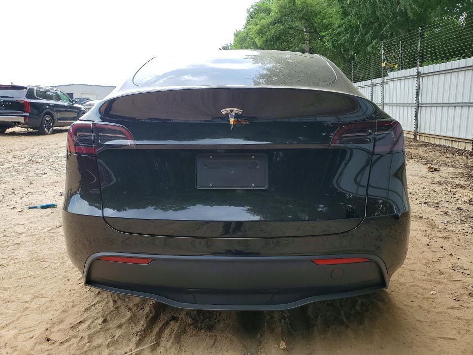 2024 Tesla Model Y მანქანა იყიდება აუქციონზე, vin: 7SAYGDED9RF050897, აუქციონის ნომერი: 54399616