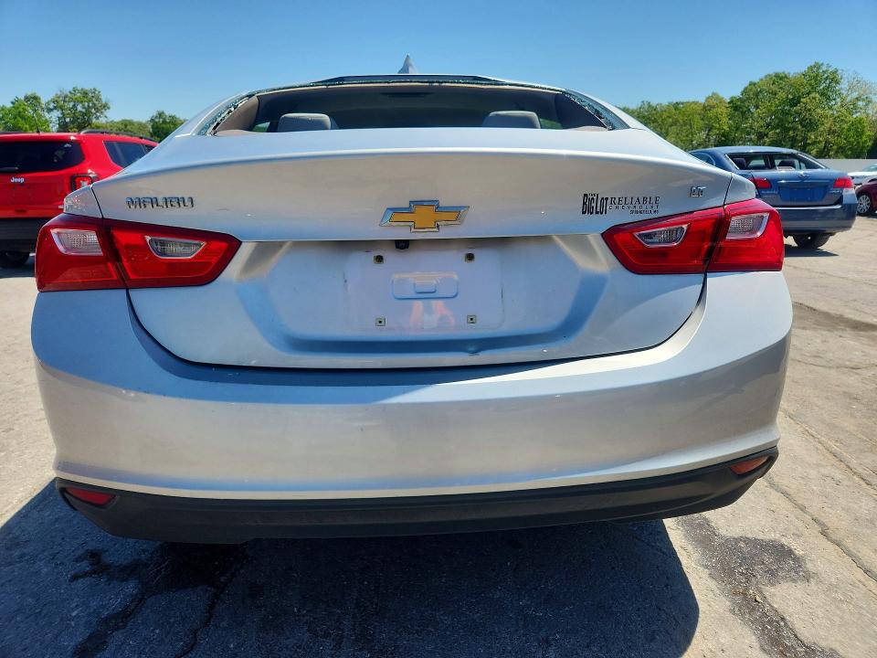 Продажа на аукционе авто 2017 Chevrolet Malibu, vin: 1G1ZE5ST2HF227303, номер лота: 52314346