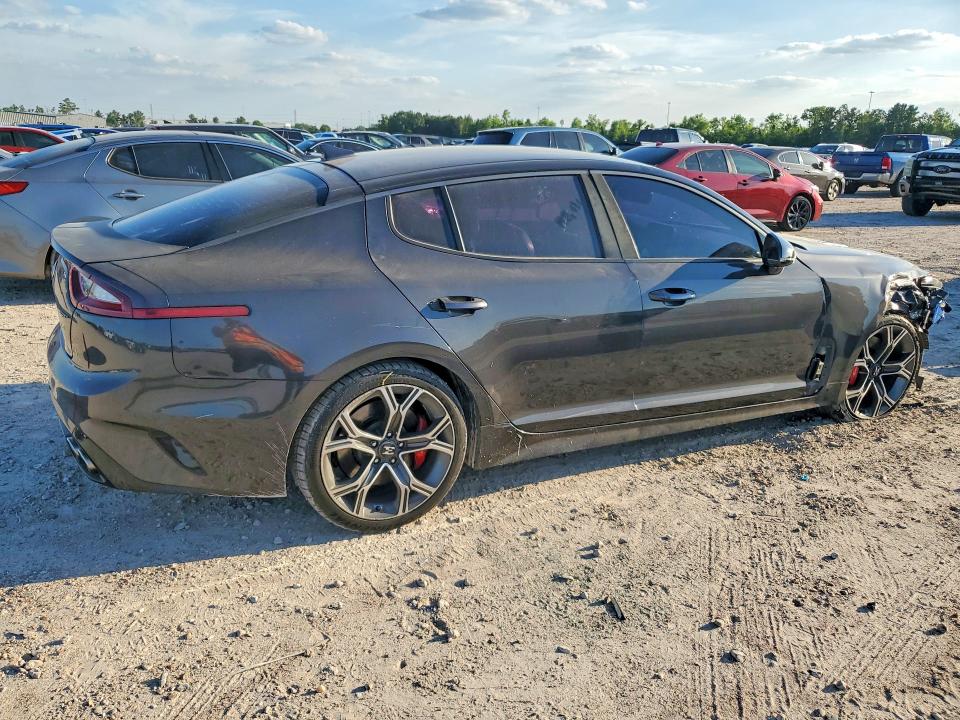 53558976 :رقم المزاد ، KNAE35LC2K6054929 vin ، 2019 Kia Stinger مزاد بيع