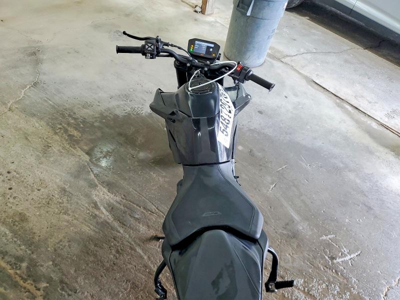 Aukcja sprzedaży 2022 Ktm 890, vin: VBKTU9402NM834222, numer aukcji: 54872976
