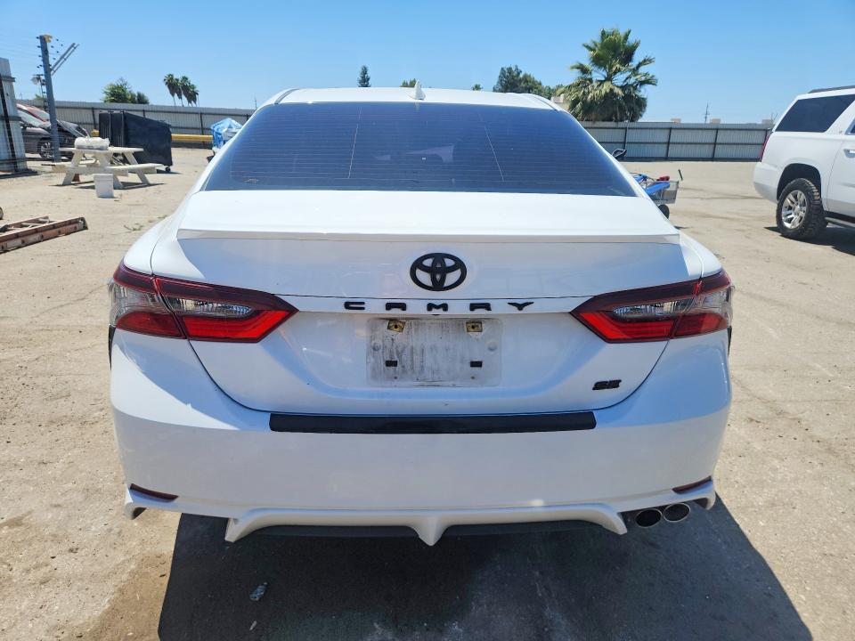 Продажа на аукционе авто 2024 Toyota Camry, vin: 4T1G11AK6RU228054, номер лота: 53849526