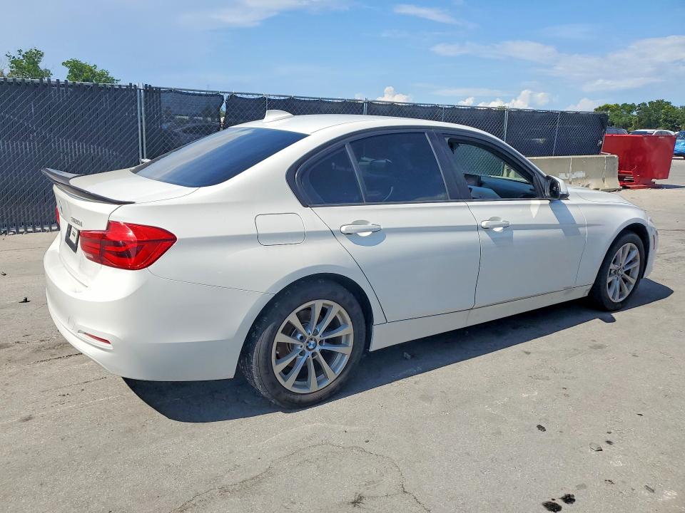 2018 Bmw 320 მანქანა იყიდება აუქციონზე, vin: WBA8E1G59JNU91293, აუქციონის ნომერი: 54667936
