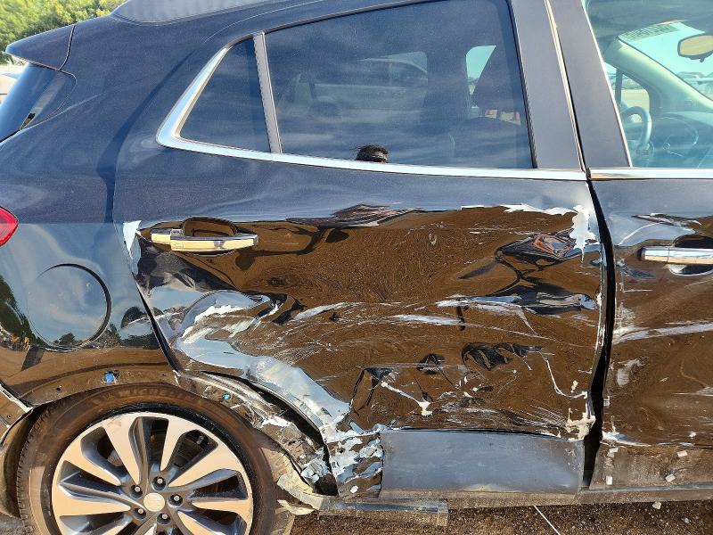 52218406 :رقم المزاد ، KL4CJESB0MB355969 vin ، 2021 Buick Encore مزاد بيع